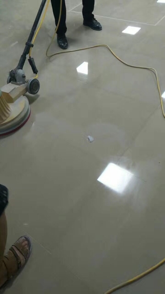 鋼磚護(hù)理